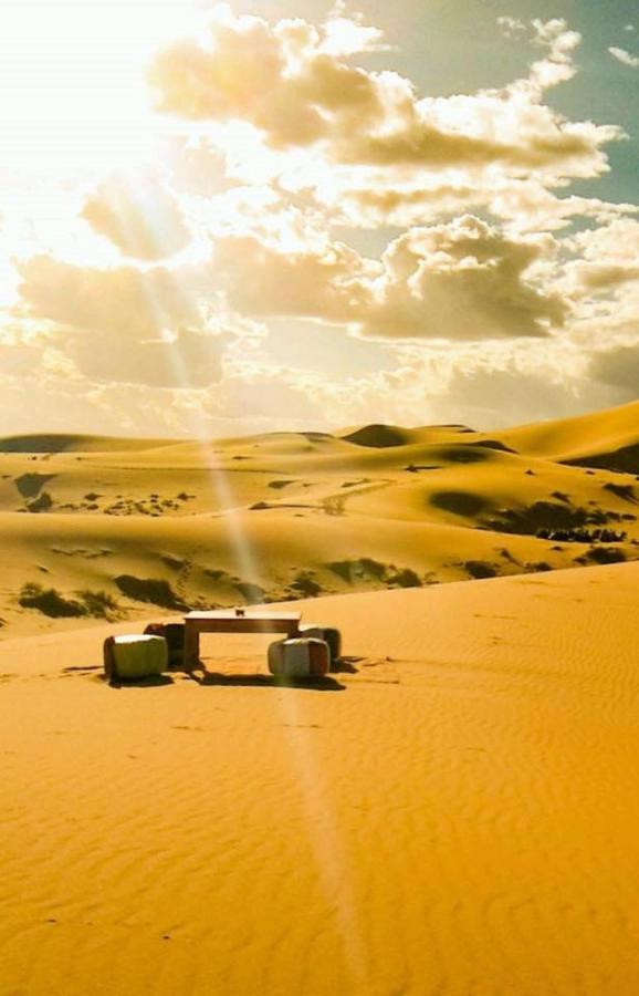 Erg Chebbi Dunes Desert Camp Merzouga Exterior foto