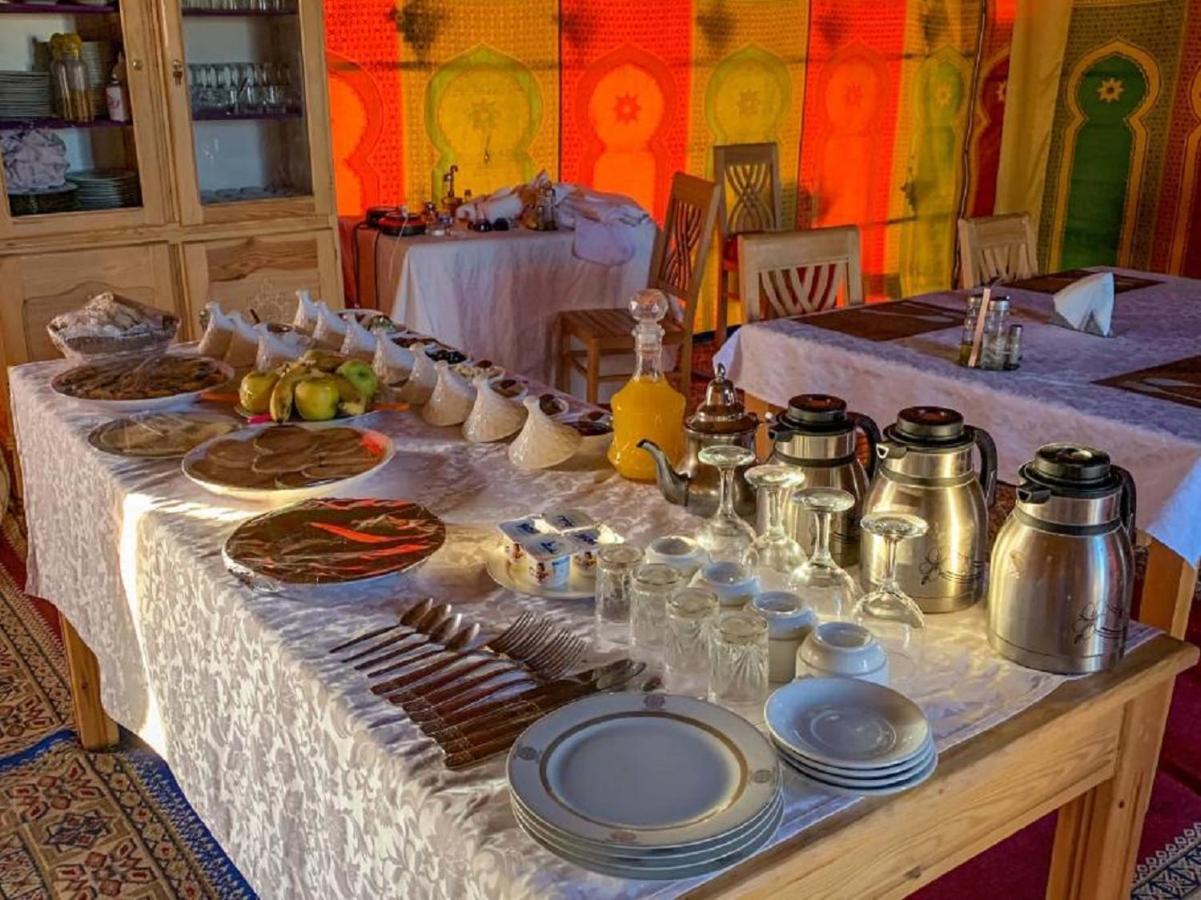 Erg Chebbi Dunes Desert Camp Merzouga Exterior foto