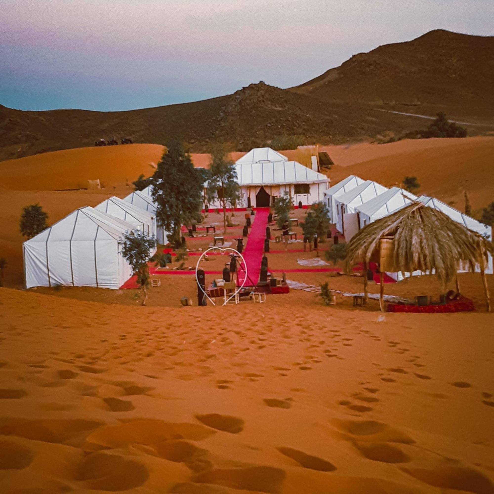 Erg Chebbi Dunes Desert Camp Merzouga Exterior foto